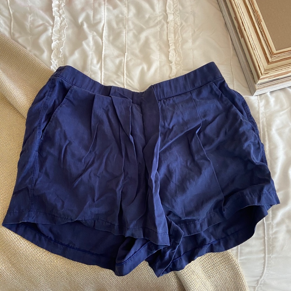 Lululemon casual shorts